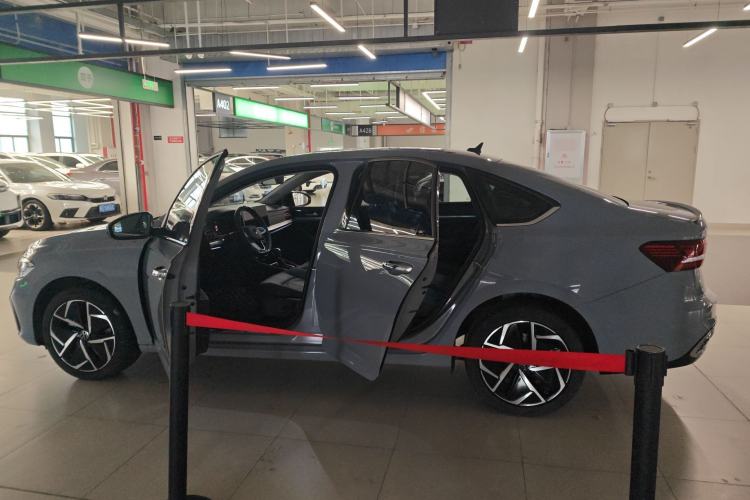 Used Volkswagen Lavida 2023 300TSI DSG Starry Sky Elite Edition