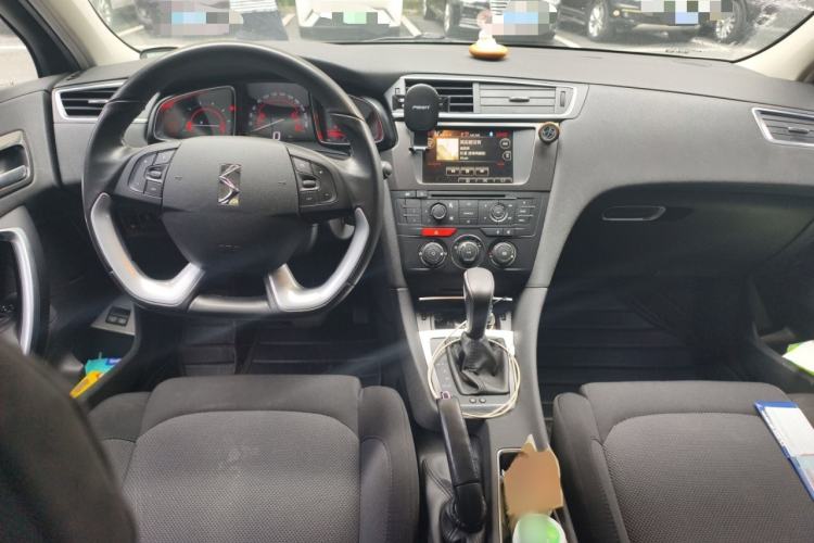 Used DS 5LS 2016 1.6T Style Edition THP160