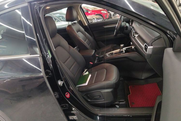 Used Mazda CX-5 2019 Cloud-Controlled Version 2.5L Automatic 4x4 Flagship Model China VI Standard Right Front Seat