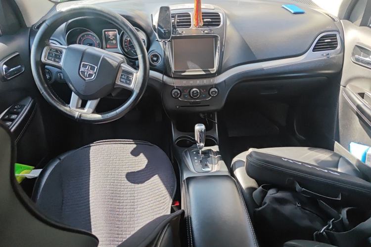 Used Dodge Journey 2016 2.4L Two-Wheel-Drive Touring Edition
