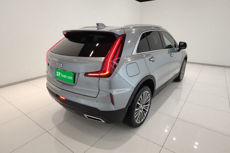 Used Cadillac XT4 2024 28T Two-Wheel-Drive Prestige Version Rear Right 45 Deg