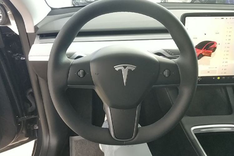Used Tesla Model Y 2024 Rear-Wheel-Drive Version