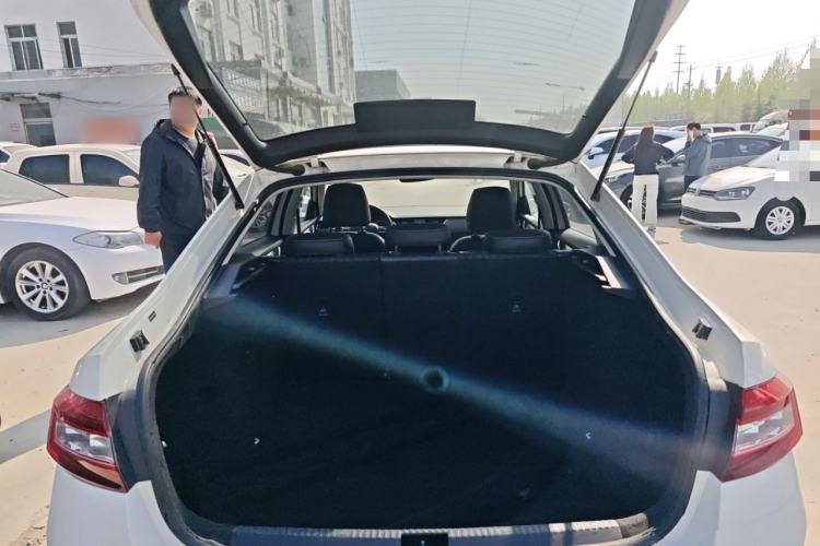 Used Skoda Octavia 2020 1.5L Automatic SmartDrive Luxury Edition Trunk