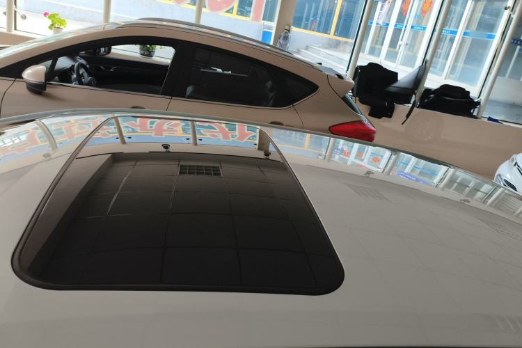 Used Toyota Levin 2021 185T CVT Luxury Edition Roof