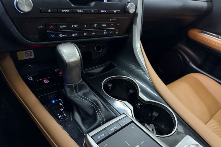 Used Lexus RX 2020 300 4x4 Elegant Edition China VI
