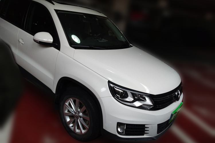 Used Volkswagen Tiguan 2017 300TSI Automatic Two-Wheel Drive Silk Road Comfort Edition Front Right 45 Deg