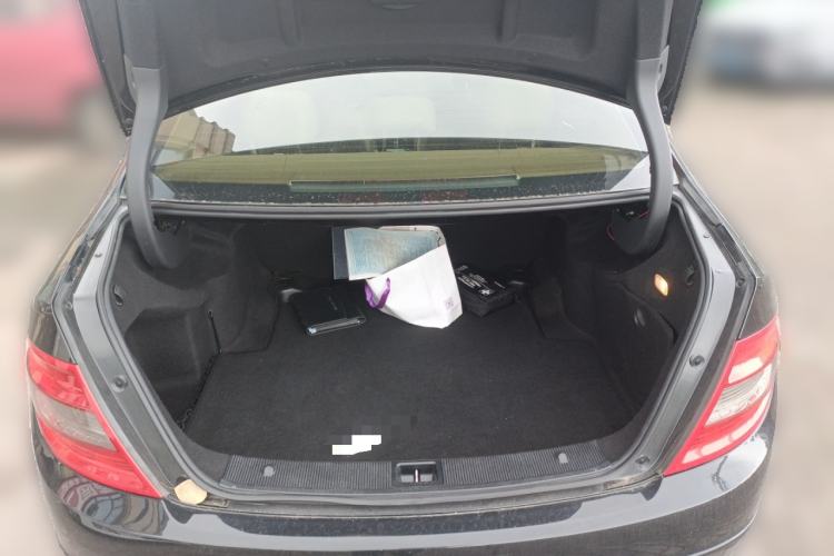 Used Mercedes-Benz C-Class 2010 C 180K Classic model Trunk