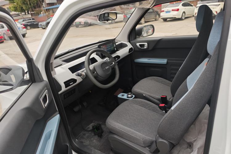 Used Geely Galaxy Panda 2024 Panda Mini 200km Endurance Bear