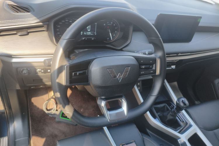 Used Wuling Jiachen 2022 1.5L Manual Comfort Edition
