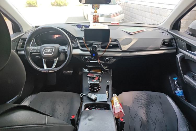 Used Audi Q5L 2020 40 TFSI Prestige Fashion Edition Center Console