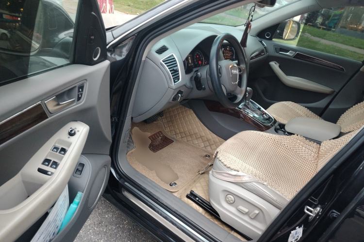 Used Audi Q5 2012 2.0TFSI Comfort Version Driver Seat