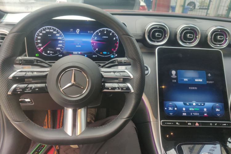 Used Mercedes-Benz C-Class 2022 C 260 L Obsidian Night Sport Edition Center Console