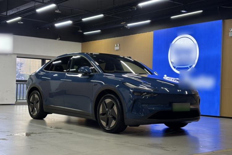 Used ONVO L60 2024 60 kWh All-Wheel Drive
