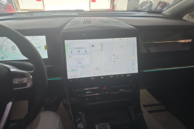 Used GAC Trumpchi M8 2024 Master Series 400T Ultimate Edition Audio And AC Panel