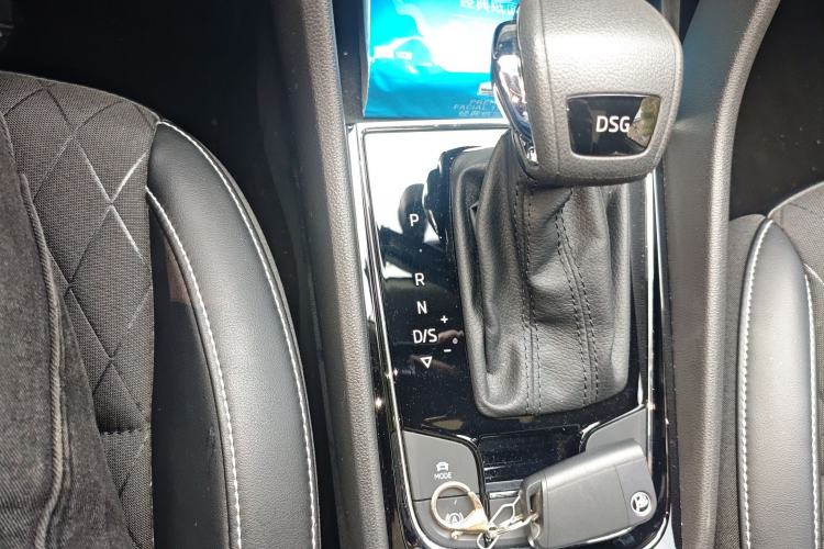 Used Skoda Karoq 2020 TSI280 Luxury Smart Edition China VI Standard