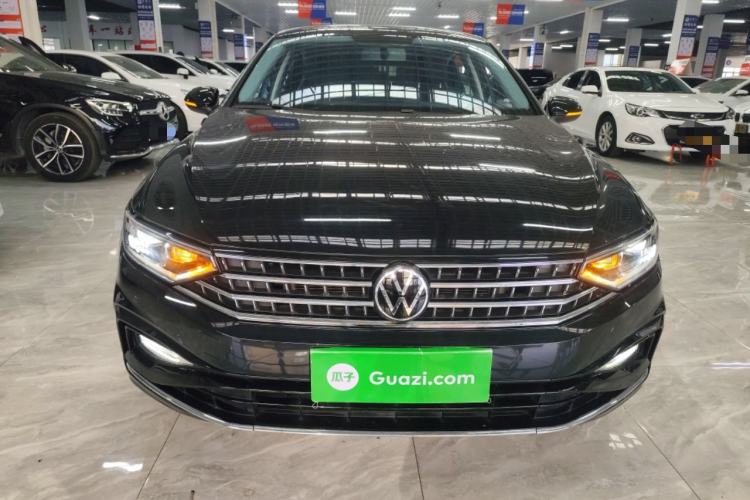 Used Volkswagen Magotan 2023 2 Million Units Limited-Edition 280TSI DSG Comfort Version Front