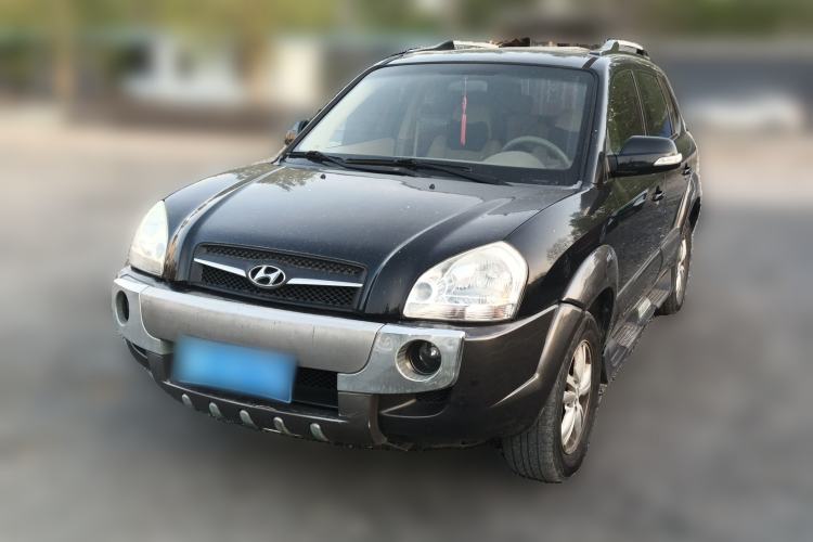 Used Hyundai Tucson 2009 2.0L Manual Two-Wheel Drive Comfort Version