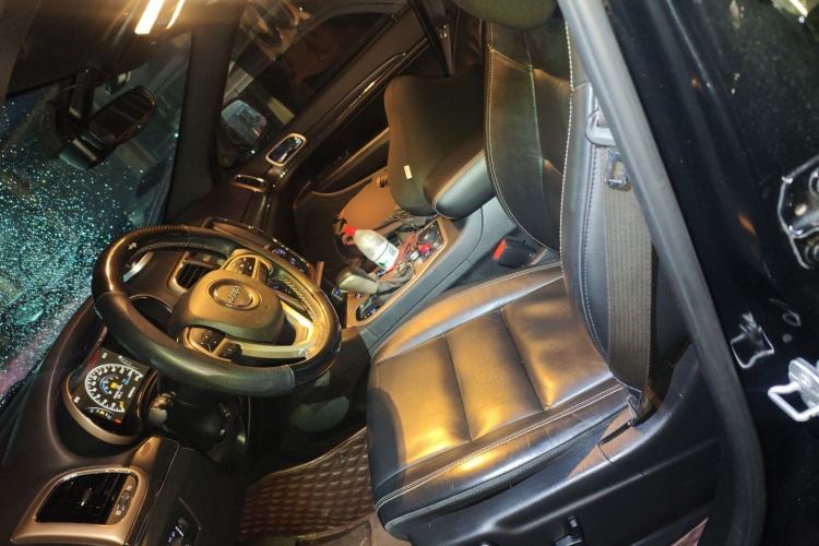 Used Jeep Grand Cherokee 2017 3.6L Elite Navigation Edition