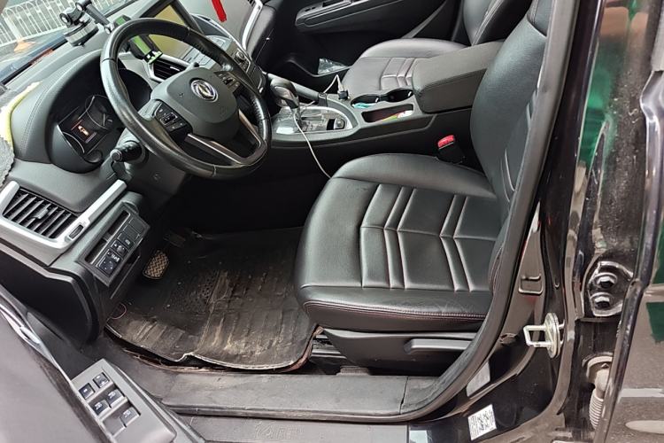 Used Dongfeng Aeolus AX7 2016 2.0L Automatic Zhiyi Trim
