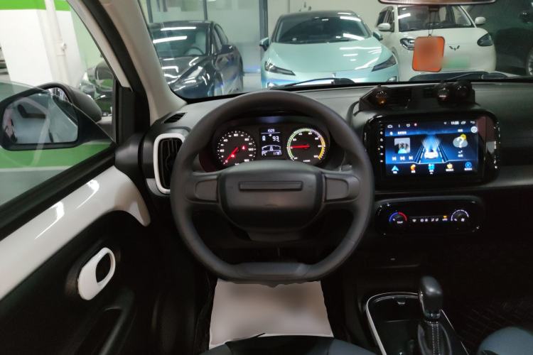 Used Roewe Clever 2022 311km QiQi BoBo Edition Steering Wheel