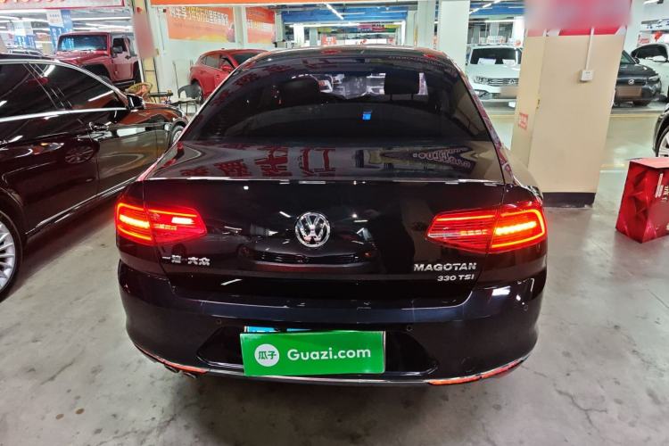 Used Volkswagen Magotan 2018 330TSI DSG Advanced Model Rear