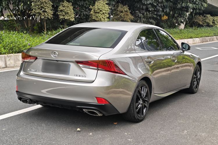Used Lexus IS 2017 300 FENGSHANG Edition

