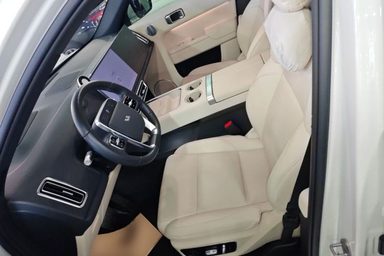 Used Li Auto L7 2024 Ultra Model
