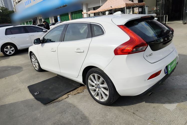 Used Volvo V40 2014 2.0T Zhiya Edition