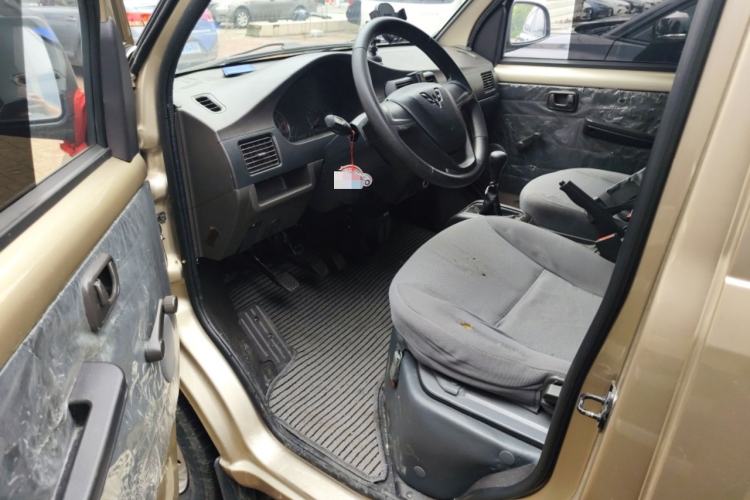 Used Wuling Rongguang 2021 1.5L Extended Basic Version L3C Driver Seat