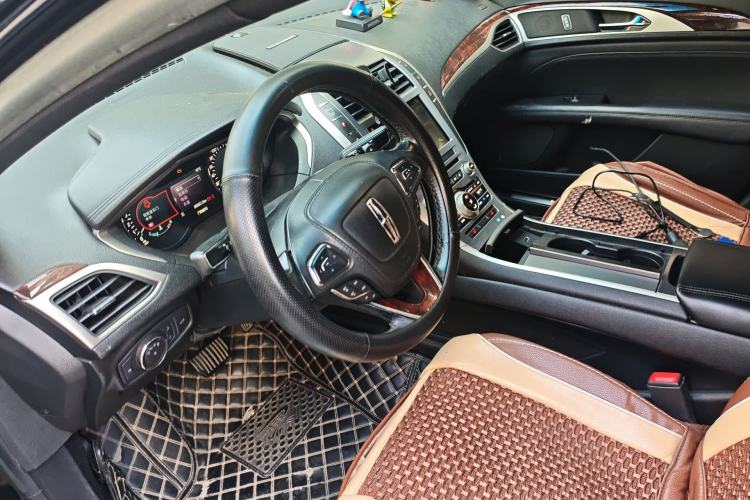 Used Lincoln MKZ 2018 2.0T Premium Edition Steering Wheel