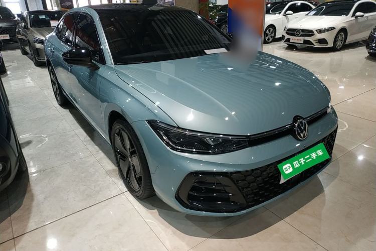 Used Volkswagen Passat 2025 Pro 380TSI Starry Dragon Luxury Edition