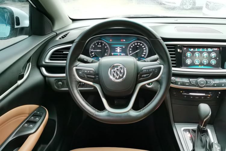 Used Buick GT 2018 18T Automatic Flagship Model
