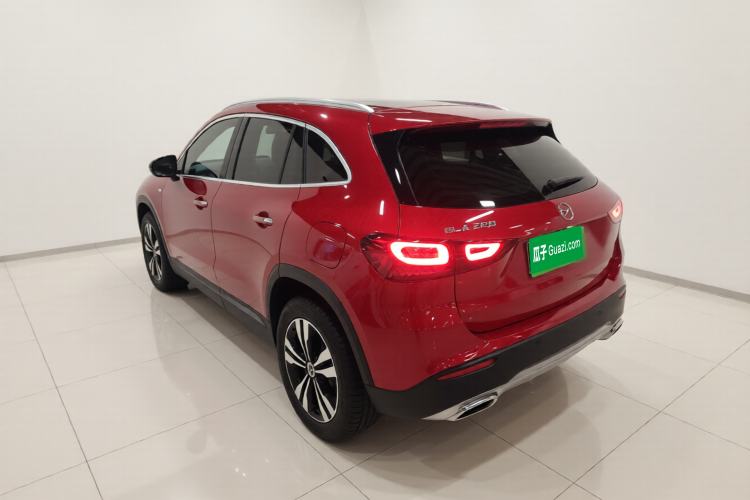 Used Mercedes-Benz GLA 2020 GLA 200 Exterior 2