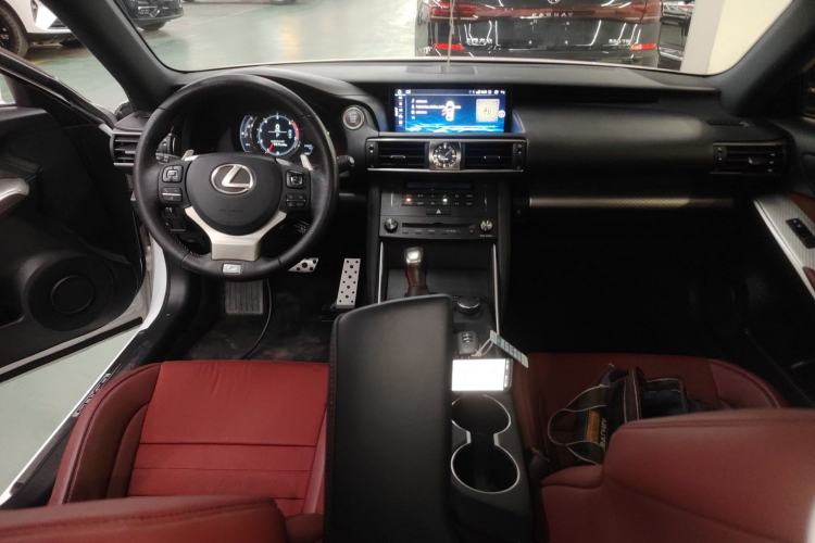 Used Lexus IS 2017 300 F SPORT Edition
