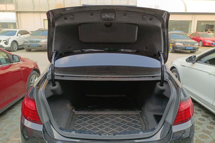 Used BMW 5 Series 2014 520i Elegant Edition