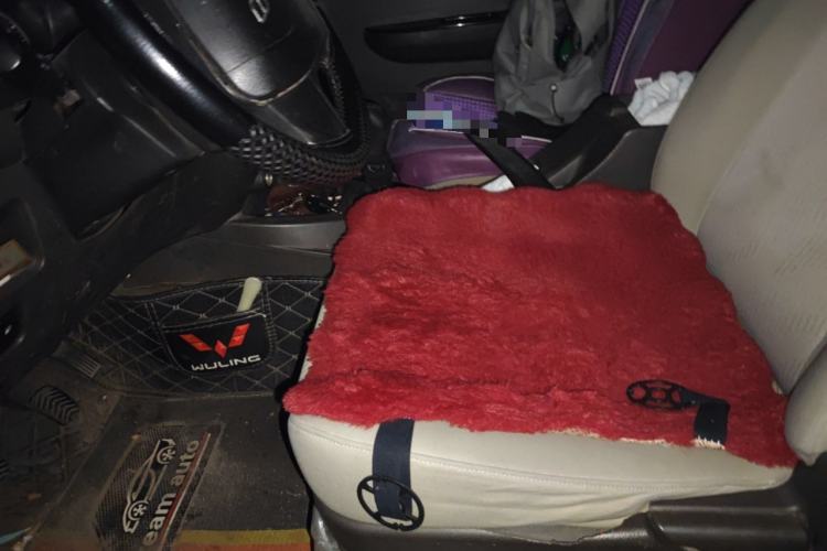 Used Wuling Rongguang V 2018 1.5L Standard Version
