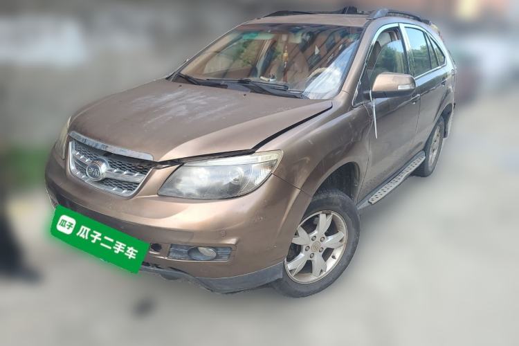 Used BYD S6 2013 Jingyue Edition 2.0L Manual Luxury Model 5 Seats
