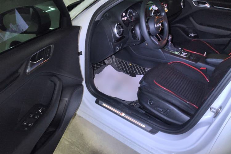 Used Audi A3 2020 Sportback 35 TFSI Fashion Edition China VI Emission Standard