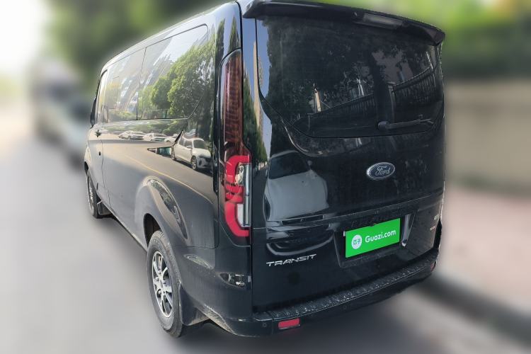 Used Ford Transit 2023 2.0T Diesel Automatic Commercial Van Short Wheelbase Low Roof—7/8/9-Seater