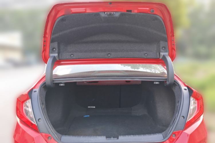 Used Honda Civic 2016 220TURBO CVT Luxury Edition
