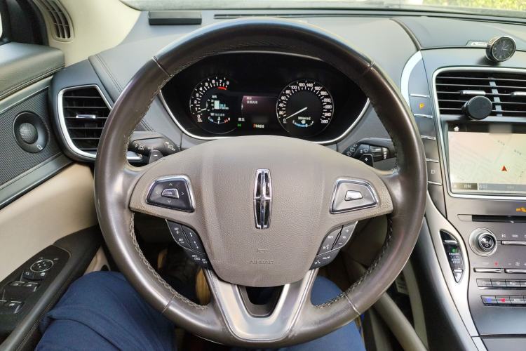 Used Lincoln MKX 2018 2.0T Four-Wheel Drive Zunya Edition
