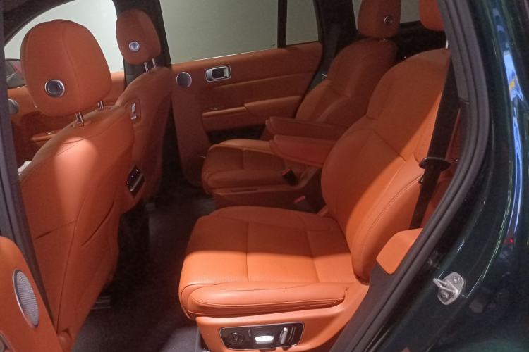 Used Li Auto L8 2023 Pro Model
