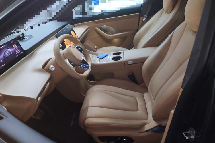 Used Hima Luxeed R7 2024 All-Electric 667 km Max
