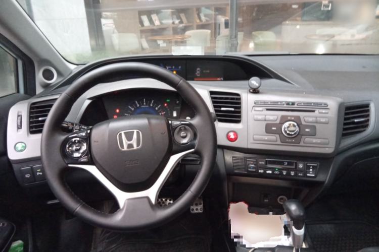 Used Honda Civic 2012 1.8L automatic luxury edition Steering Wheel
