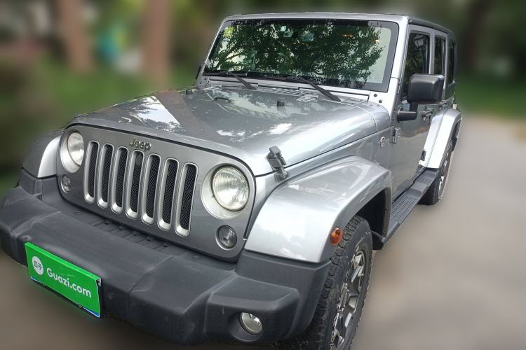 Used Jeep Wrangler 2017 3.0L Sahara Four-Door Comfort Edition