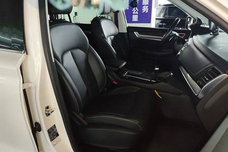 Used Roewe RX8 2019 30T Two-Wheel Drive Supreme Flagship Edition
