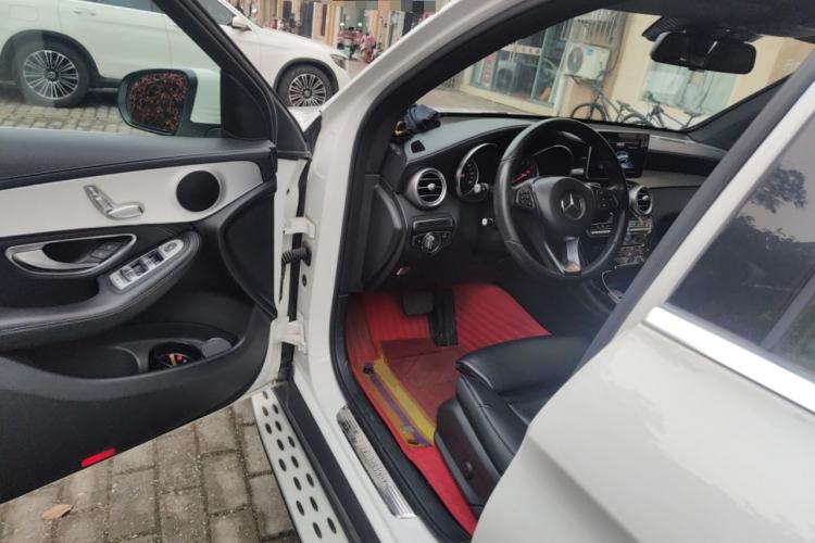 Used Mercedes-Benz GLC 2017 GLC 200 4MATIC
