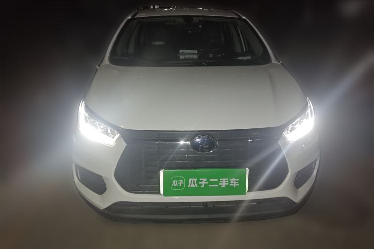 Used BYD Yuan New Energy 2019 EV535 Smart Connect Trendsetting Model Front