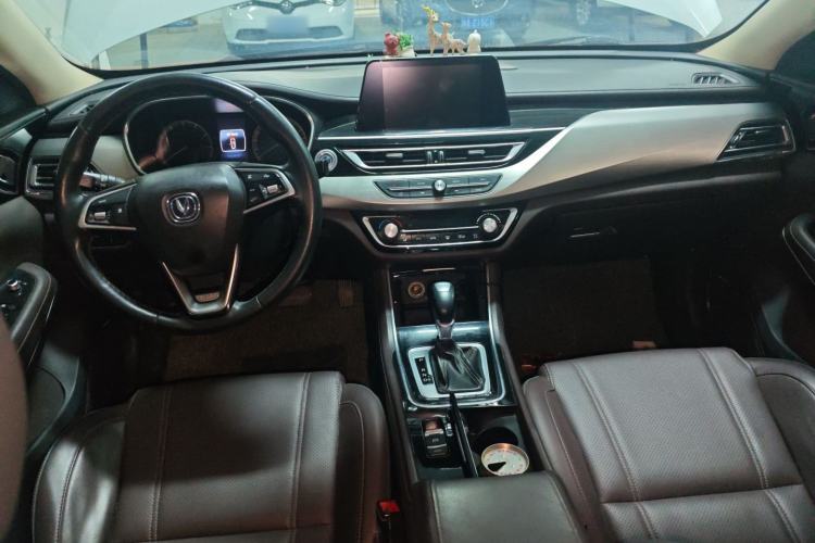 Used Changan Raeton CC 2018 1.5T Automatic Elegant Starry Edition China V Standard
