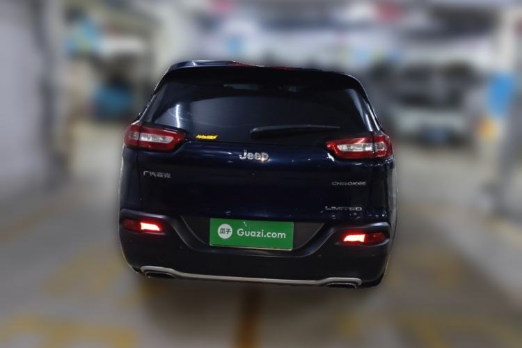 Used Jeep Cherokee 2017 2.4L Leading Smart Edition